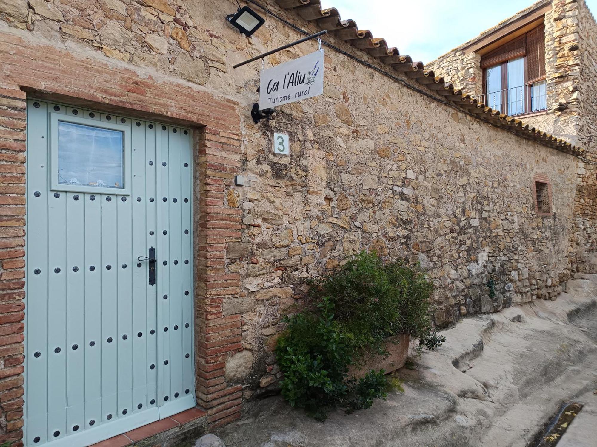 Turismo Rural Calaliu Peratallada Exterior photo